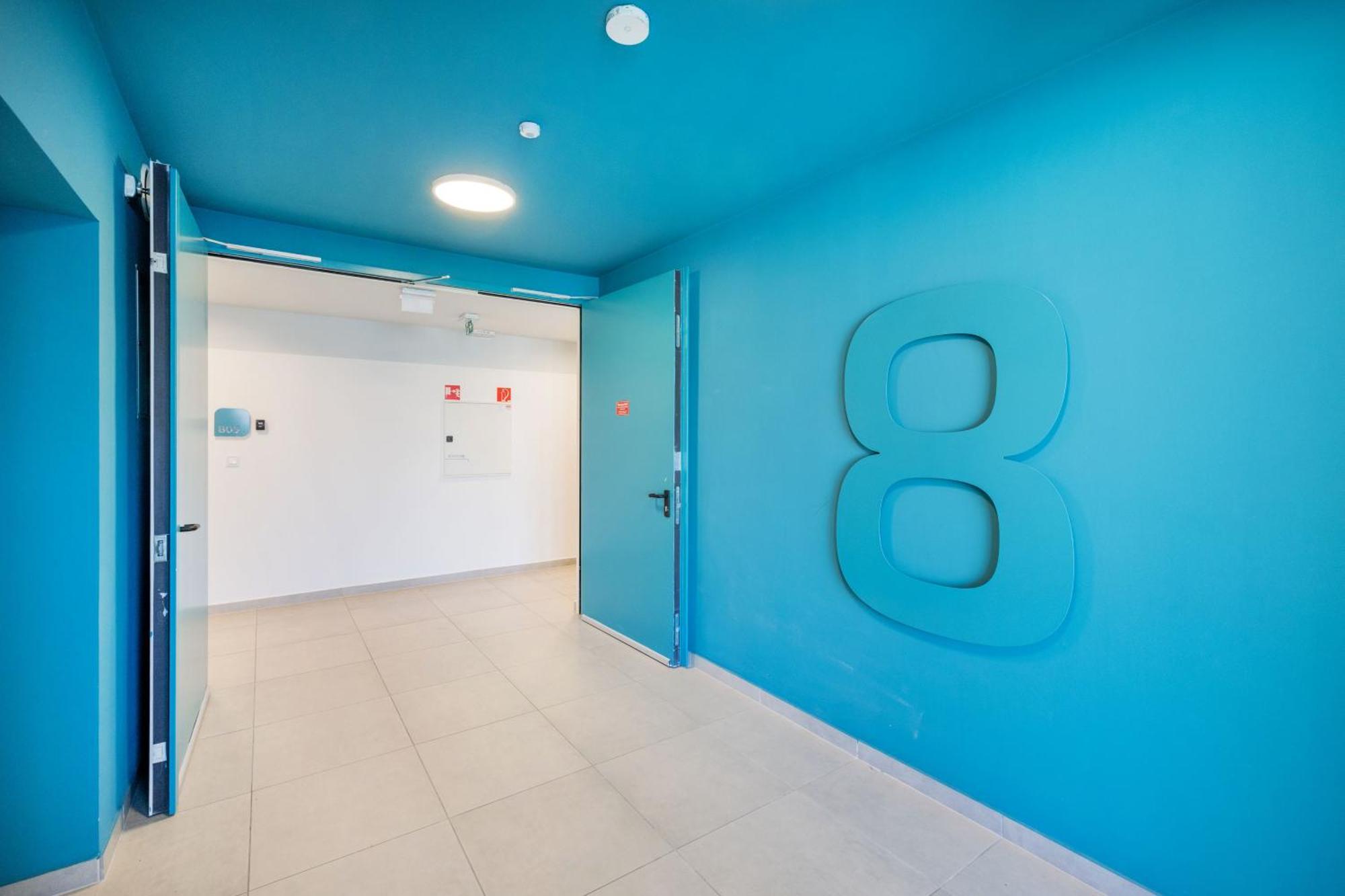 Modern Riverfront Apartment With Free Parking Budapest Exterior foto