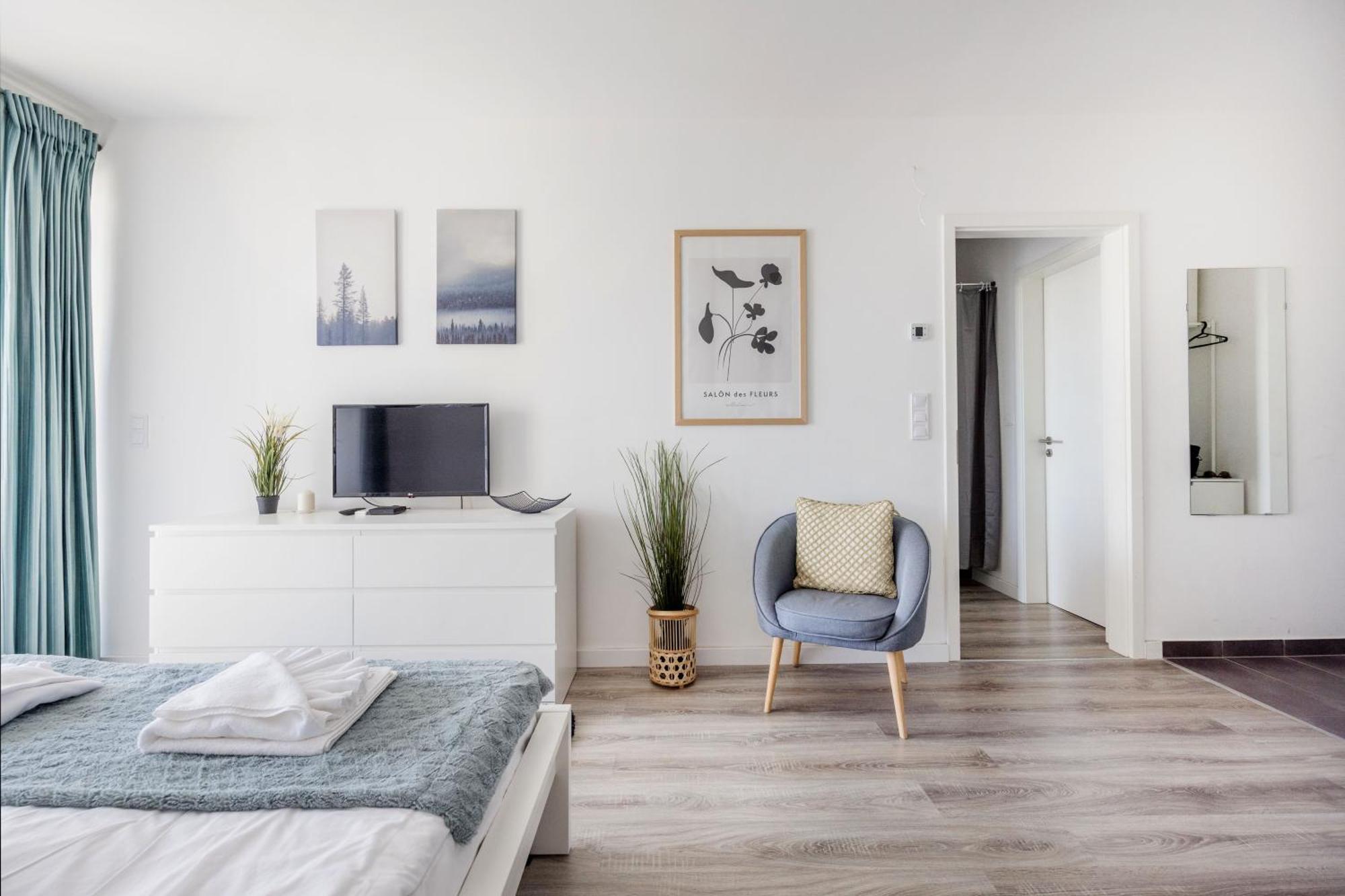 Modern Riverfront Apartment With Free Parking Budapest Exterior foto
